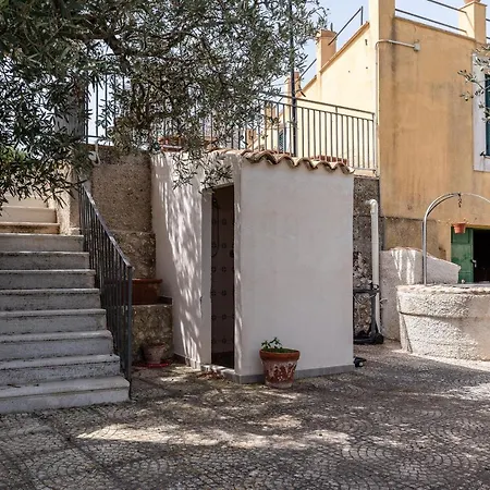 Casa Bianca Villa *